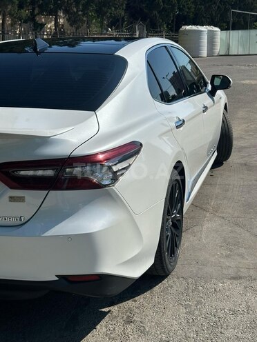 Toyota Camry-4
