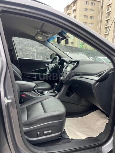 Hyundai Santa Fe-10