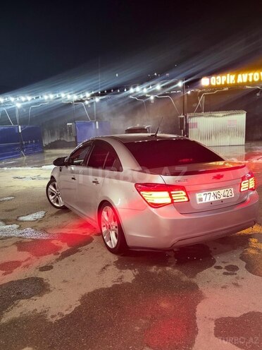 Chevrolet Cruze-2