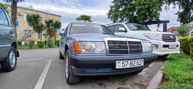 Mercedes 190-3