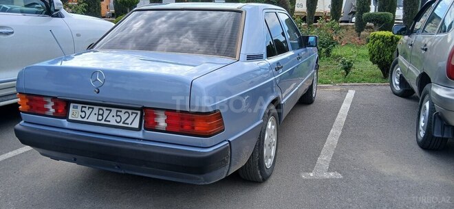 Mercedes 190-6