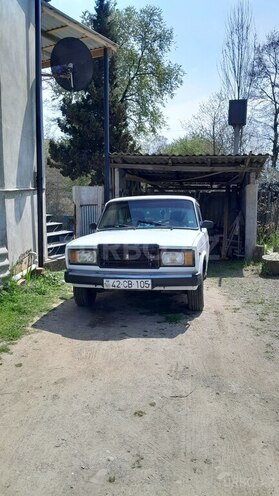 LADA (VAZ) 2107-1