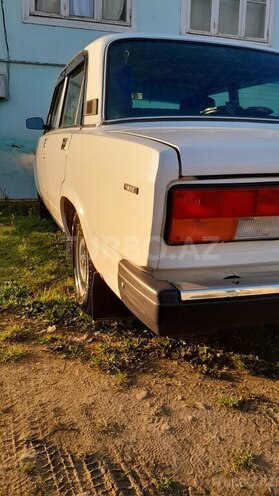 LADA (VAZ) 2107-5