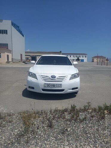 Toyota Camry-1