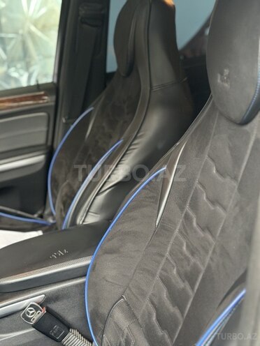 Mercedes ML 300 4MATIC-8