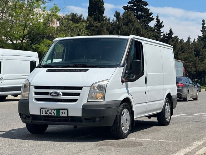 Ford Transit-2
