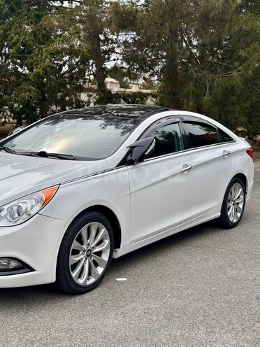 Hyundai Sonata-3