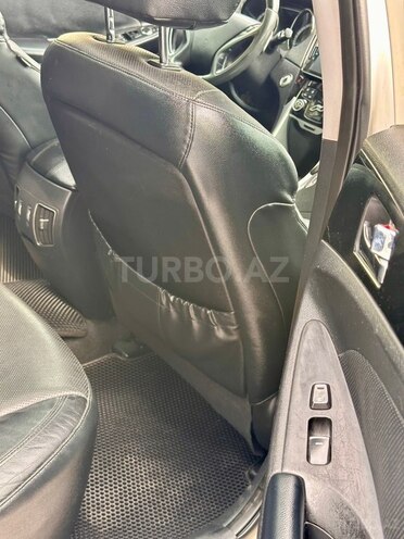 Hyundai Sonata-14