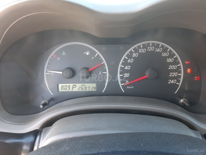 Toyota Corolla-10