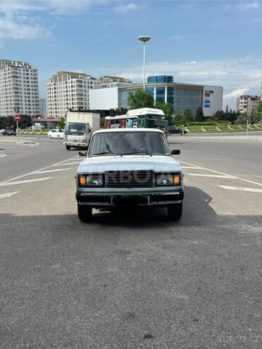 LADA (VAZ) 2107-4
