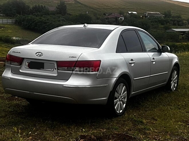 Hyundai Sonata-6