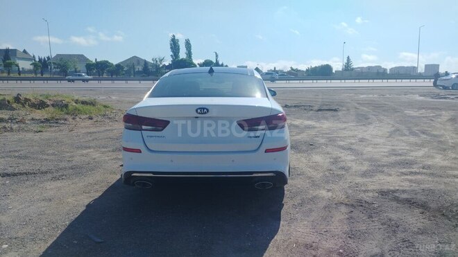 Kia Optima-2