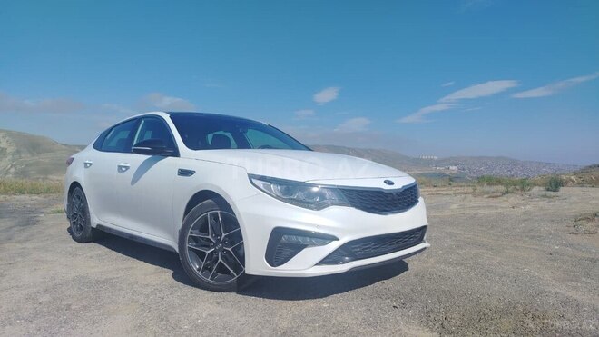 Kia Optima-11