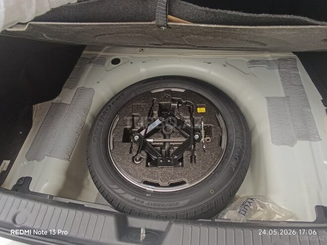 Hyundai Sonata-6