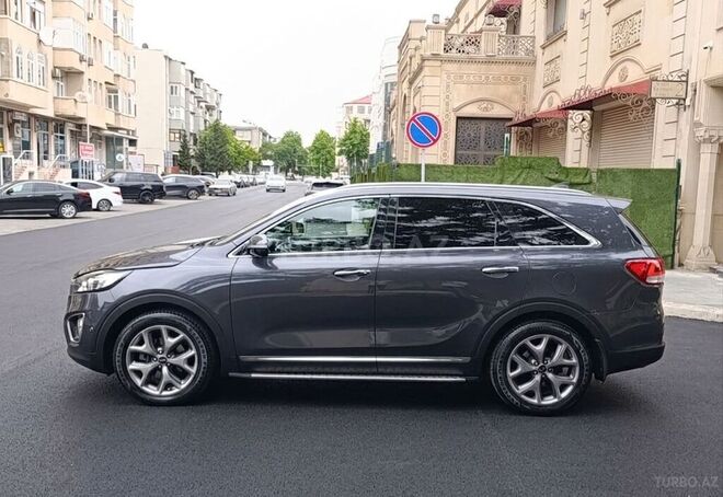 Kia Sorento-7