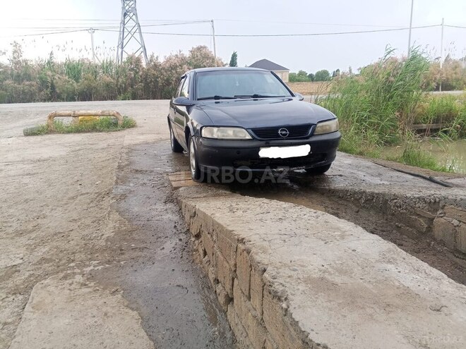 Opel Vectra-2