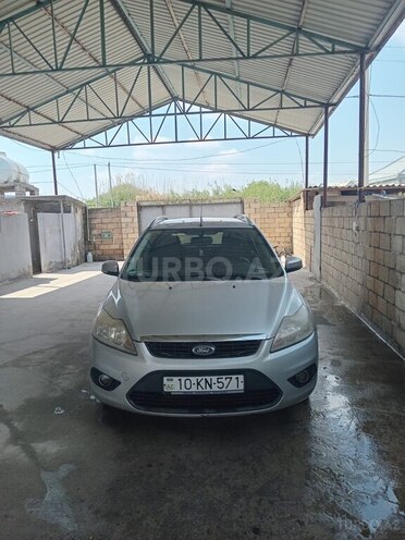 Ford Focus-1