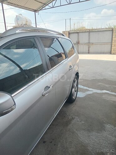 Ford Focus-8