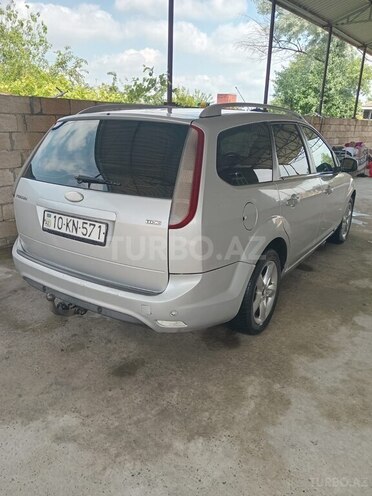 Ford Focus-5