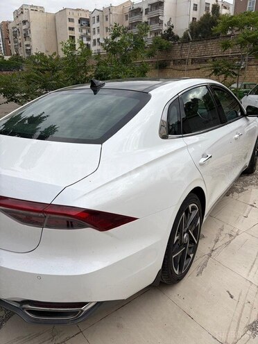 Hyundai Grandeur-3