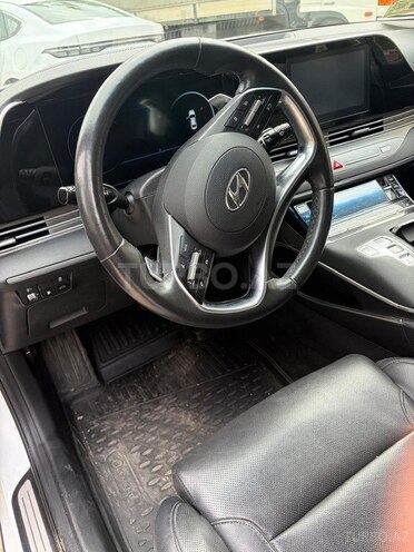 Hyundai Grandeur-8