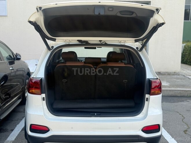 Kia Sorento-21