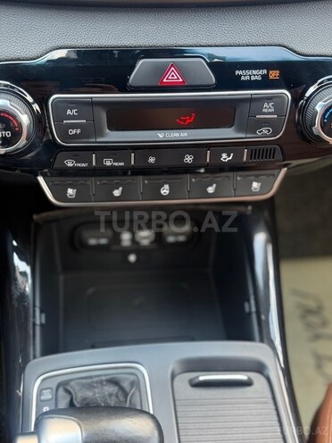 Kia Sorento-18