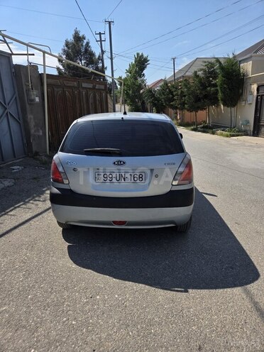 Kia Rio-2
