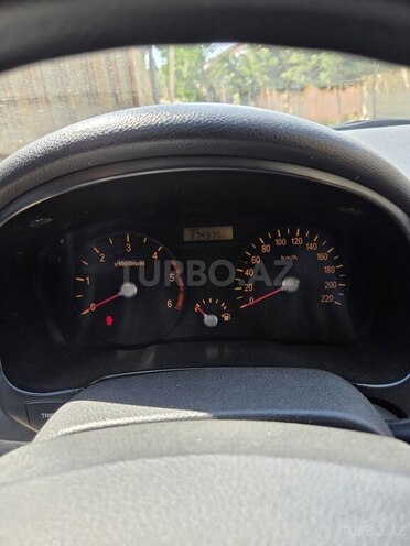 Kia Rio-7