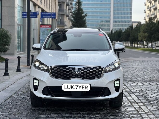 Kia Sorento-1