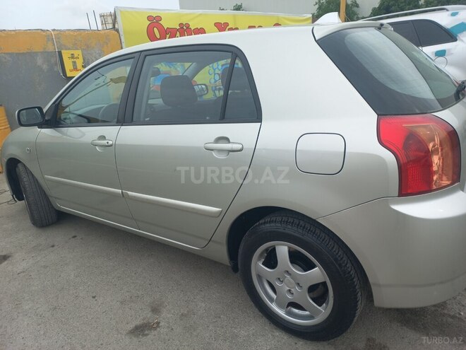 Toyota Corolla-6