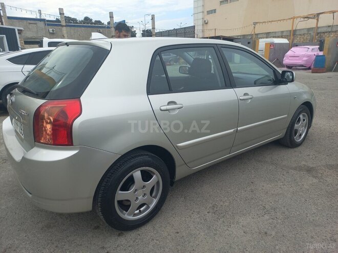 Toyota Corolla-10