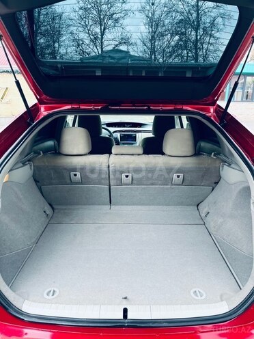 Toyota Prius-9