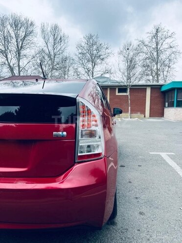 Toyota Prius-3