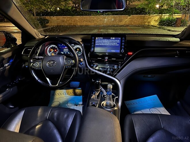 Toyota Camry-9