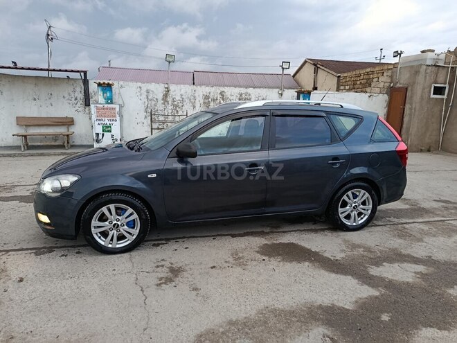 Kia Ceed SW-10