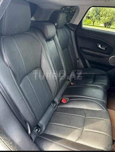 Land Rover RR Evoque-7