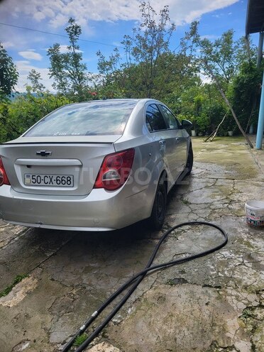Chevrolet Aveo-7