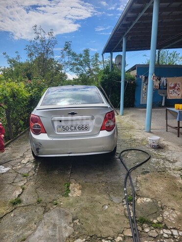 Chevrolet Aveo-9