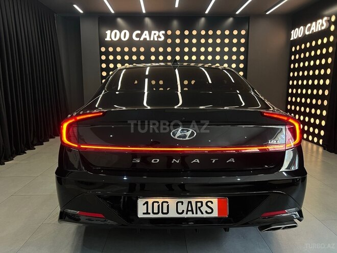 Hyundai Sonata-5