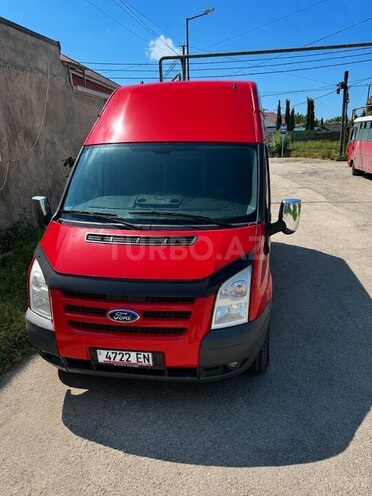 Ford Transit-1