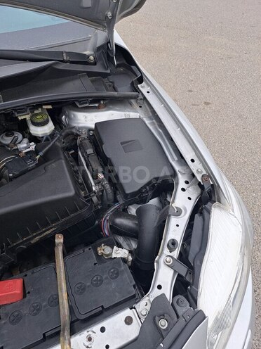 Toyota Corolla-8