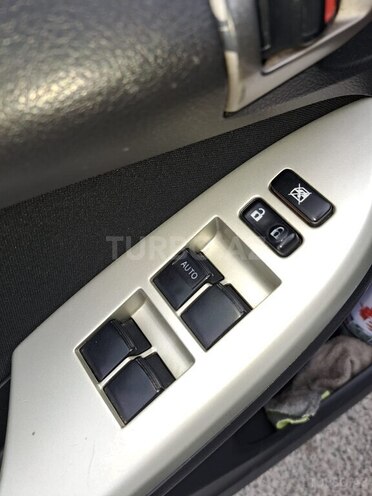 Toyota Corolla-12