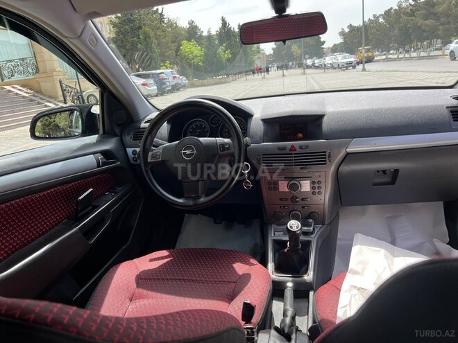 Opel Astra-12