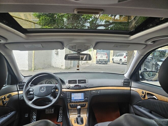Mercedes E 350 4MATIC-7