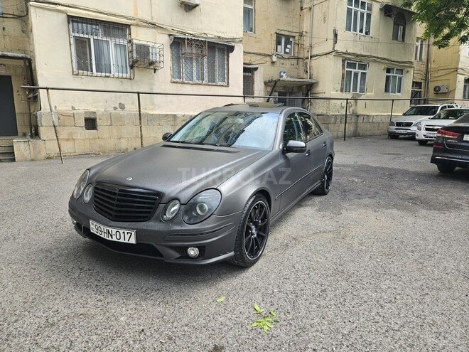 Mercedes E 350 4MATIC-3