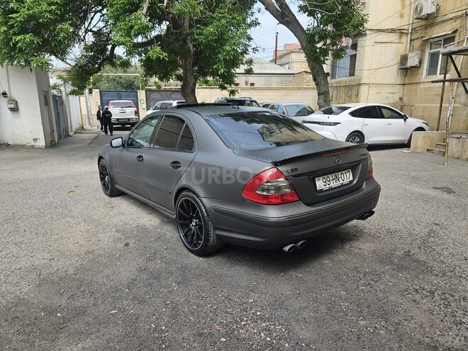 Mercedes E 350 4MATIC-5