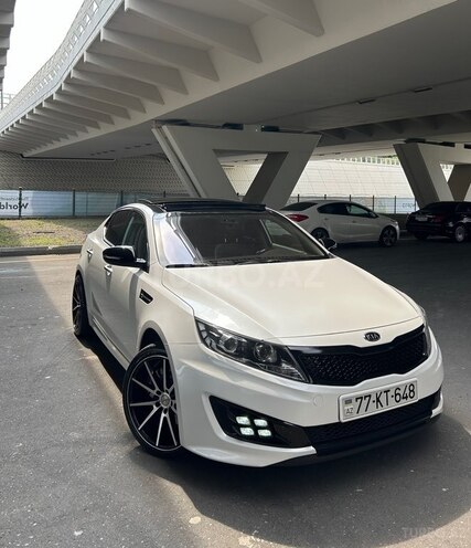 Kia K5-1