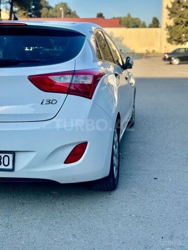 Hyundai i30-6