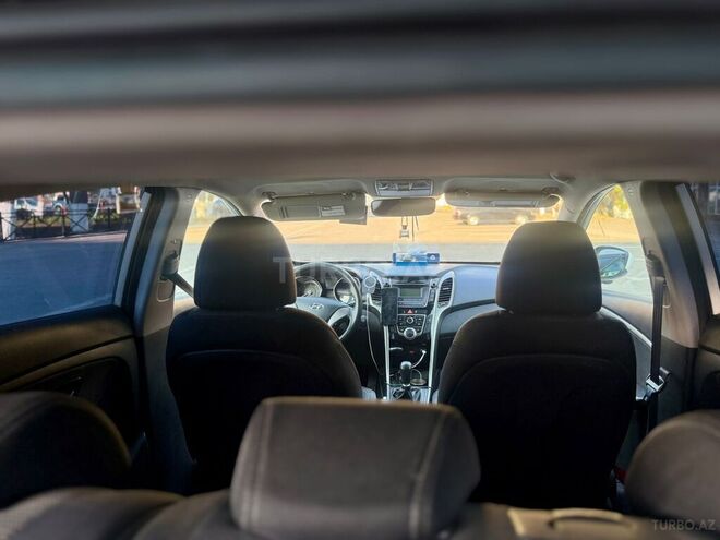 Hyundai i30-5